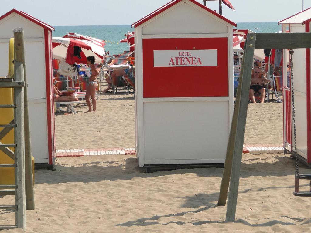Hotel Atenea Golden Star Caorle Exterior foto